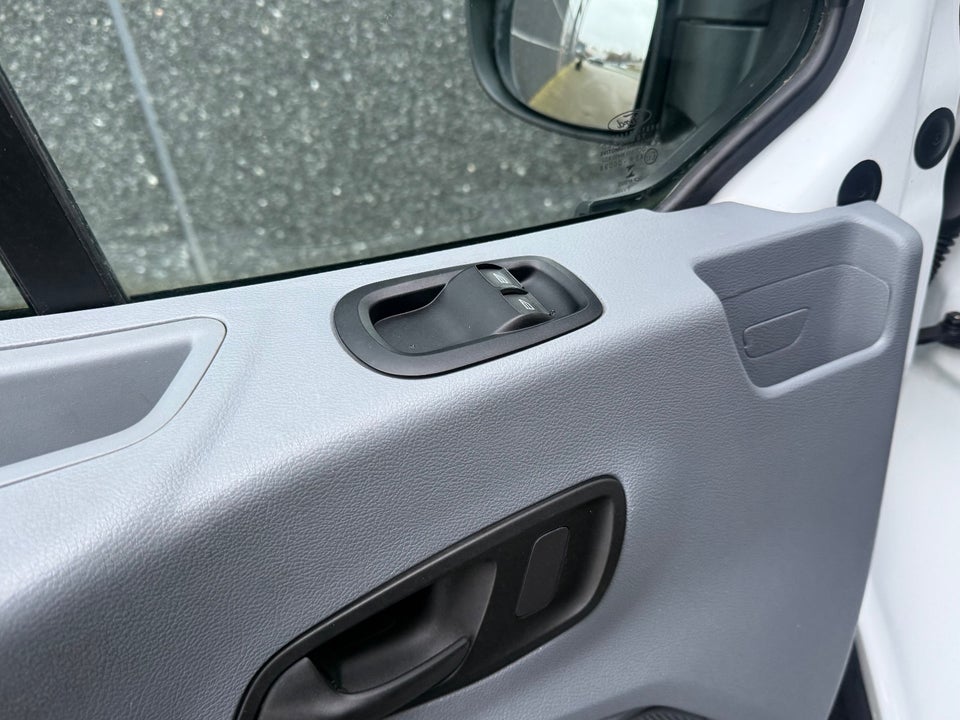 Ford Transit 350 L2 Van 2,2 TDCi 155 Trend H2 FWD