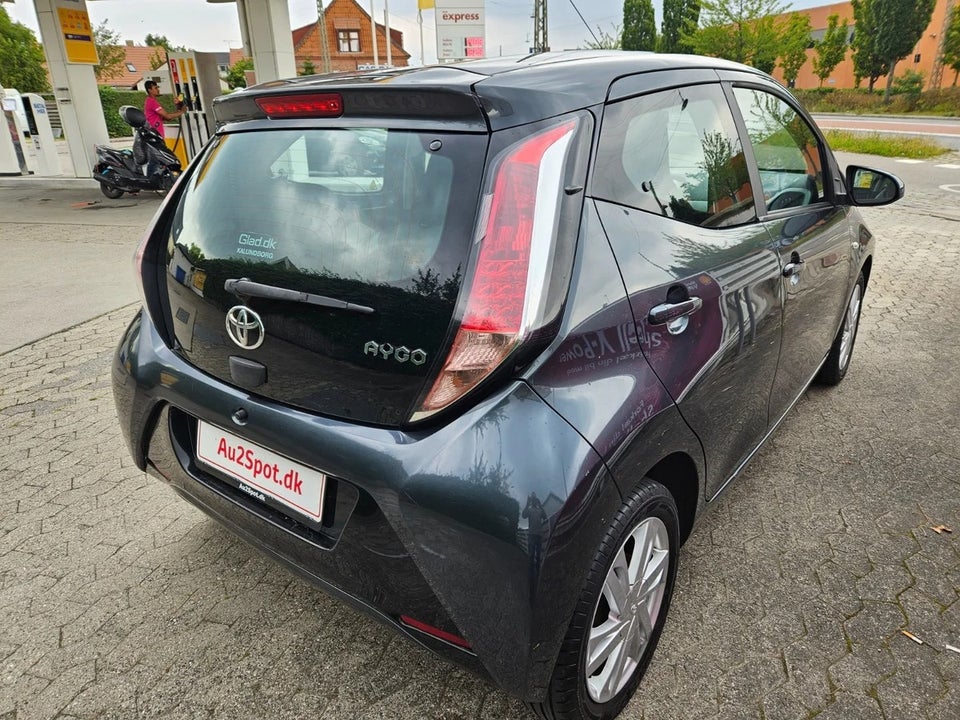 Toyota Aygo 1,0 VVT-i x-cite 5d