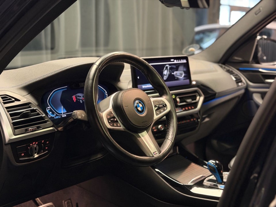 BMW iX3 Charged Plus M-Sport 5d