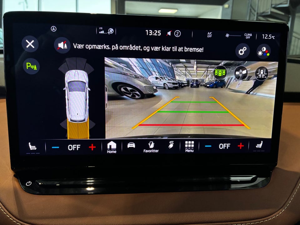 Skoda Enyaq 80 iV Plus ecoSuite 5d