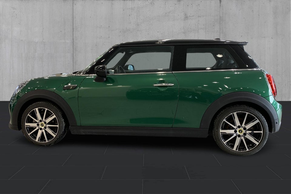 MINI Cooper SE Classic Trim 3d