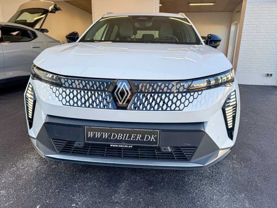 Renault Scenic E-Tech 87 Techno 5d