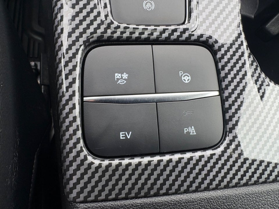 Ford Kuga 2,5 PHEV ST-Line X CVT 5d