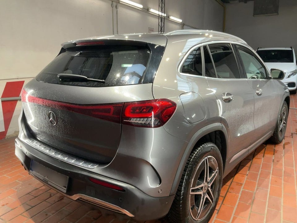 Mercedes EQA250 AMG Line 5d