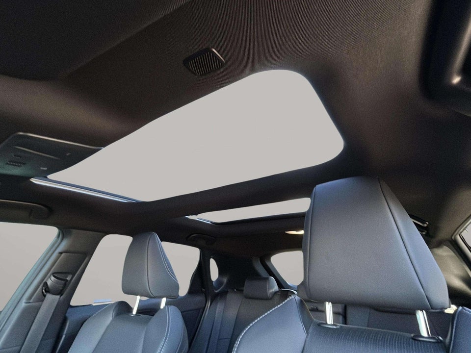 Toyota bZ4X Executive AWD 5d