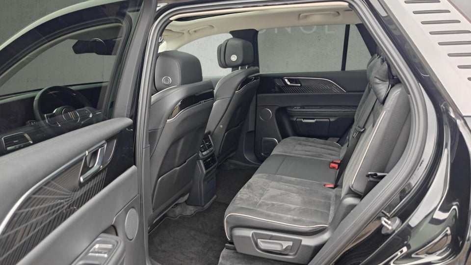 Hongqi E-HS9 99 Premium 5d