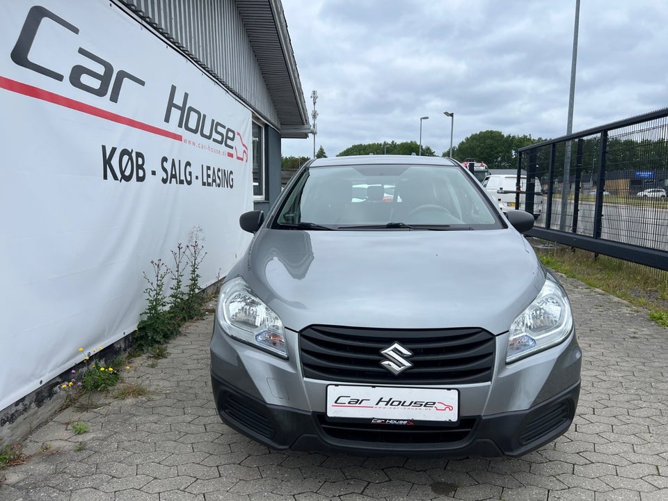 Suzuki S-Cross 1,6 Active CVT 5d