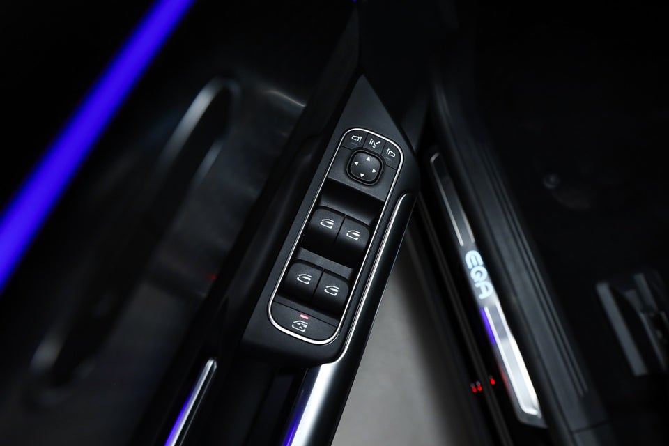 Mercedes EQA250+ AMG Advance 5d