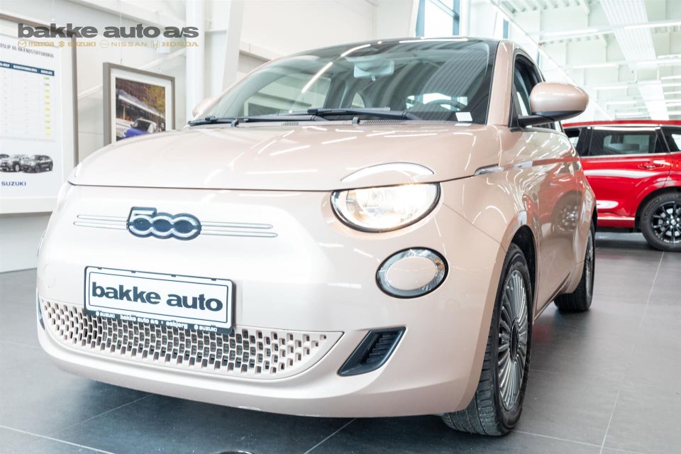 Fiat 500e 42 Icon 3d