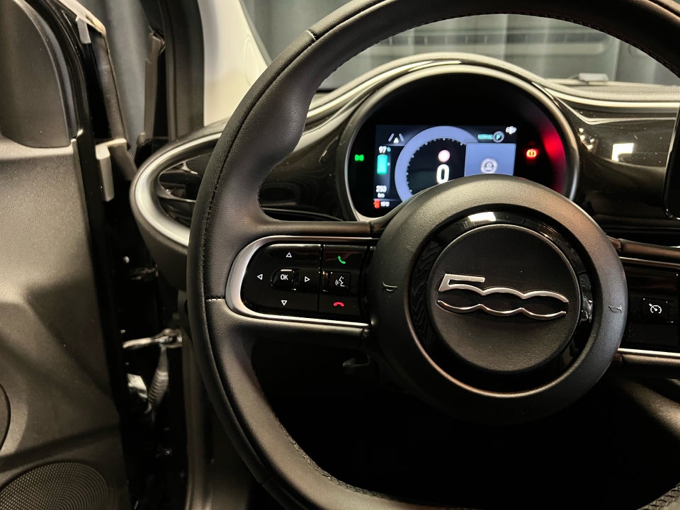 Fiat 500e 42 Icon 3d