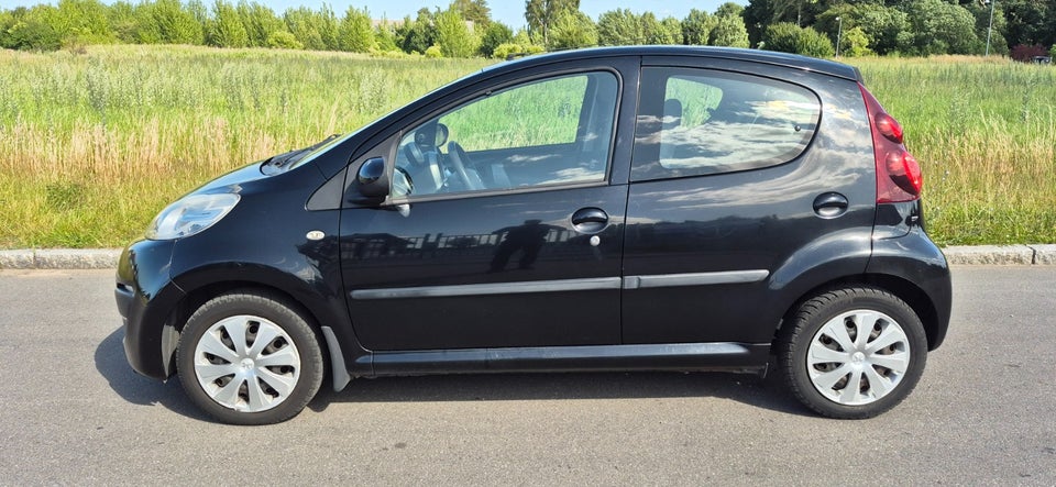 Peugeot 107 1,0 Trendy 5d