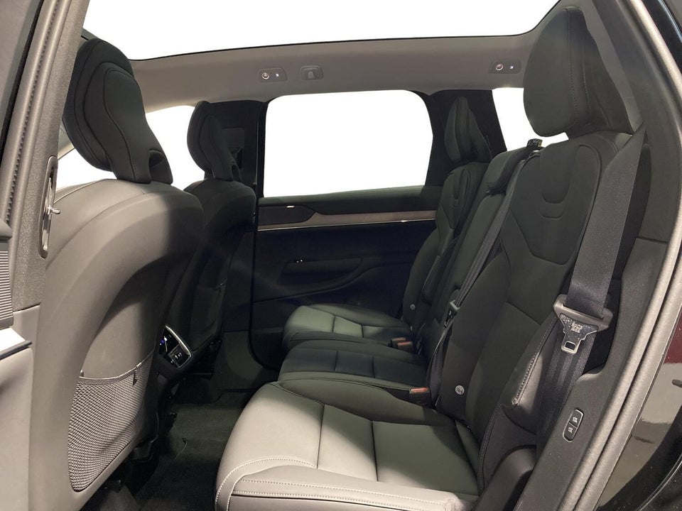 Volvo EX90 Twin Plus 7prs 5d