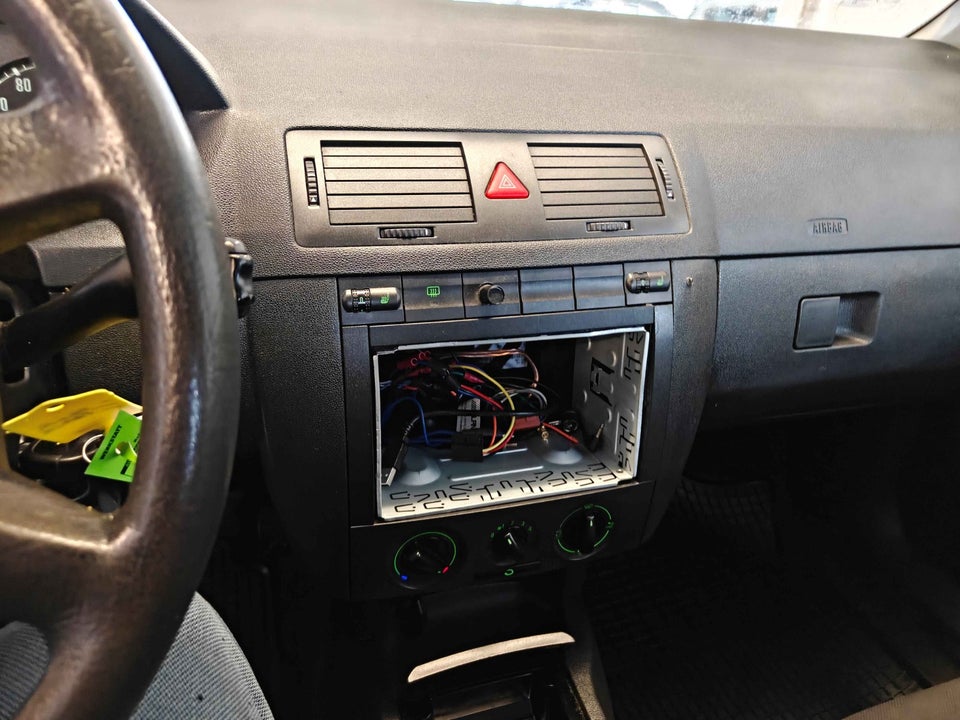 Skoda Fabia 1,2 12V Comfort Combi 5d