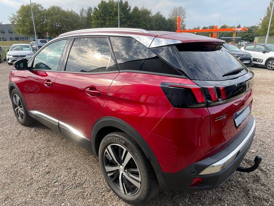 Peugeot 3008 1,2 e-THP 130 Allure EAT6 5d