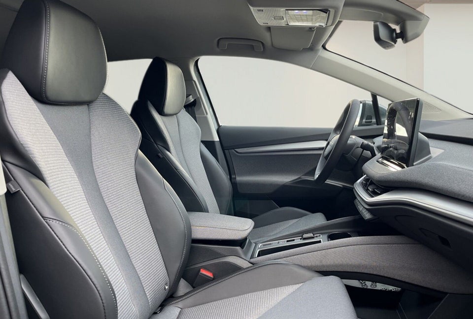 Skoda Enyaq 85 iV Loft 5d