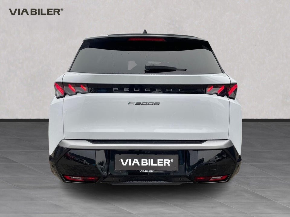 Peugeot e-5008 77 GT 7prs 5d