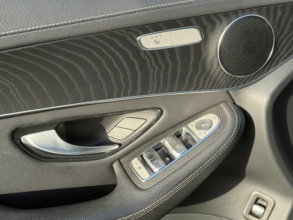 Mercedes GLC300 de 2,0 aut. 4Matic 5d