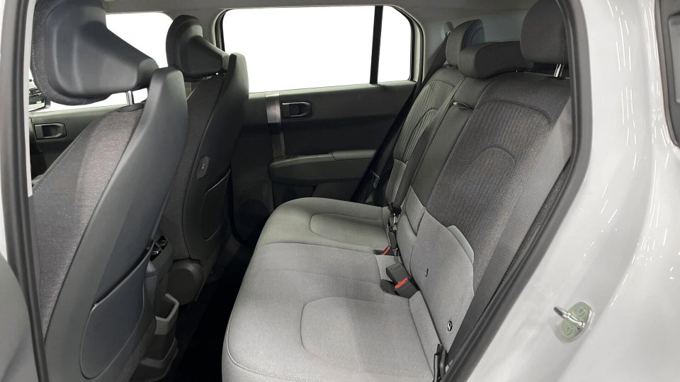 Kia EV3 58 Standard Range Access 5d