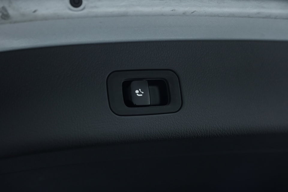 Mercedes GLC300 de 2,0 AMG Premium aut. 4Matic 5d