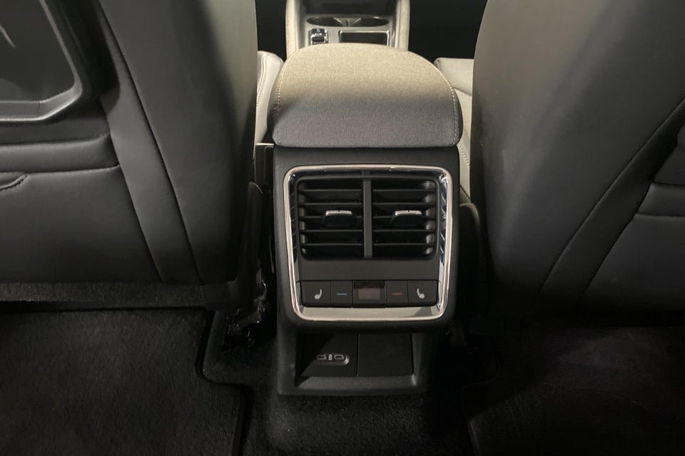 Skoda Enyaq 80 iV Loft 5d