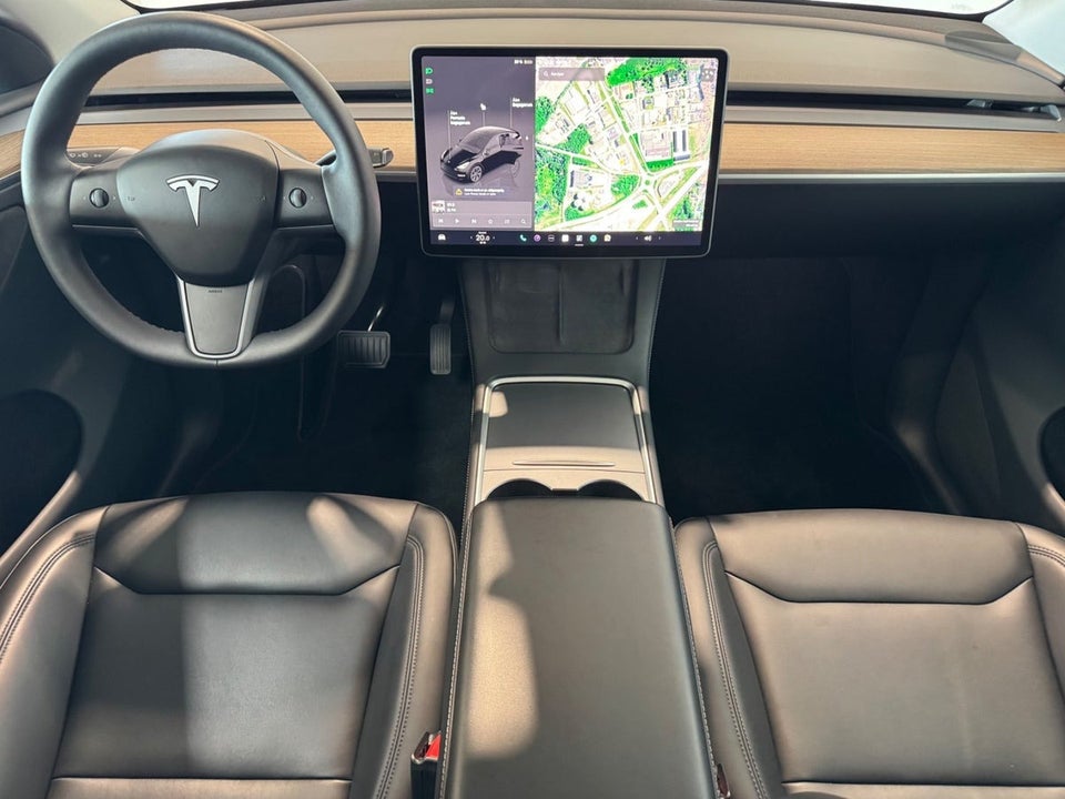 Tesla Model Y Long Range RWD 5d