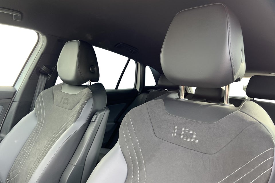 VW ID.4 77 Style+ 5d