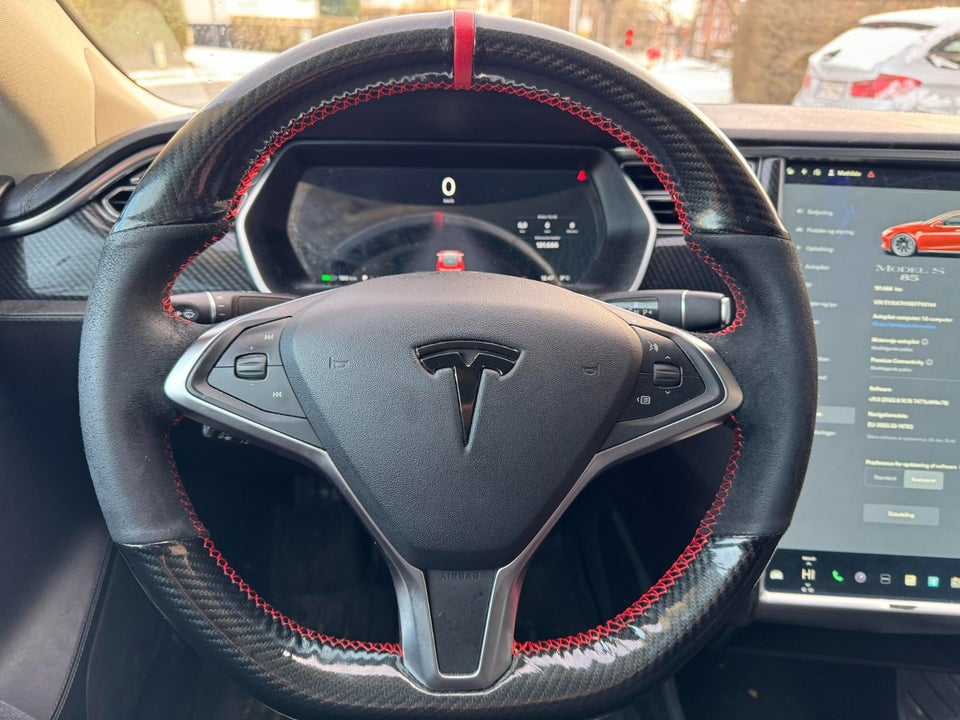 Tesla Model S 85 5d