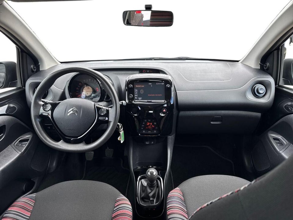 Citroën C1 1,0 VTi Shine 5d