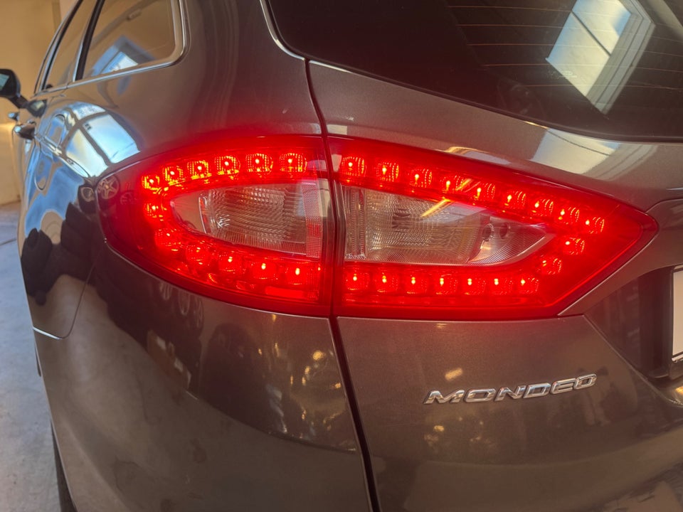 Ford Mondeo 2,0 TDCi 180 Titanium aut. 5d