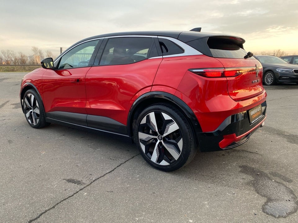 Renault Megane E-Tech 40 Techno 5d