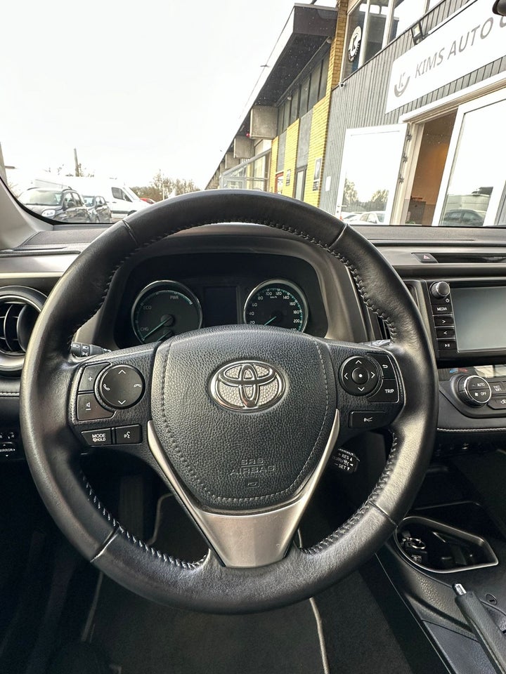 Toyota RAV4 2,5 Hybrid H3 MDS 5d