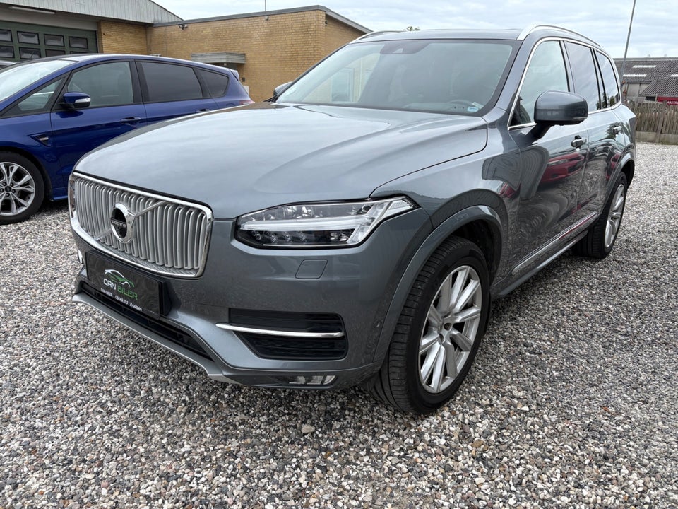 Volvo XC90 2,0 D5 235 Momentum aut. AWD 7prs 5d