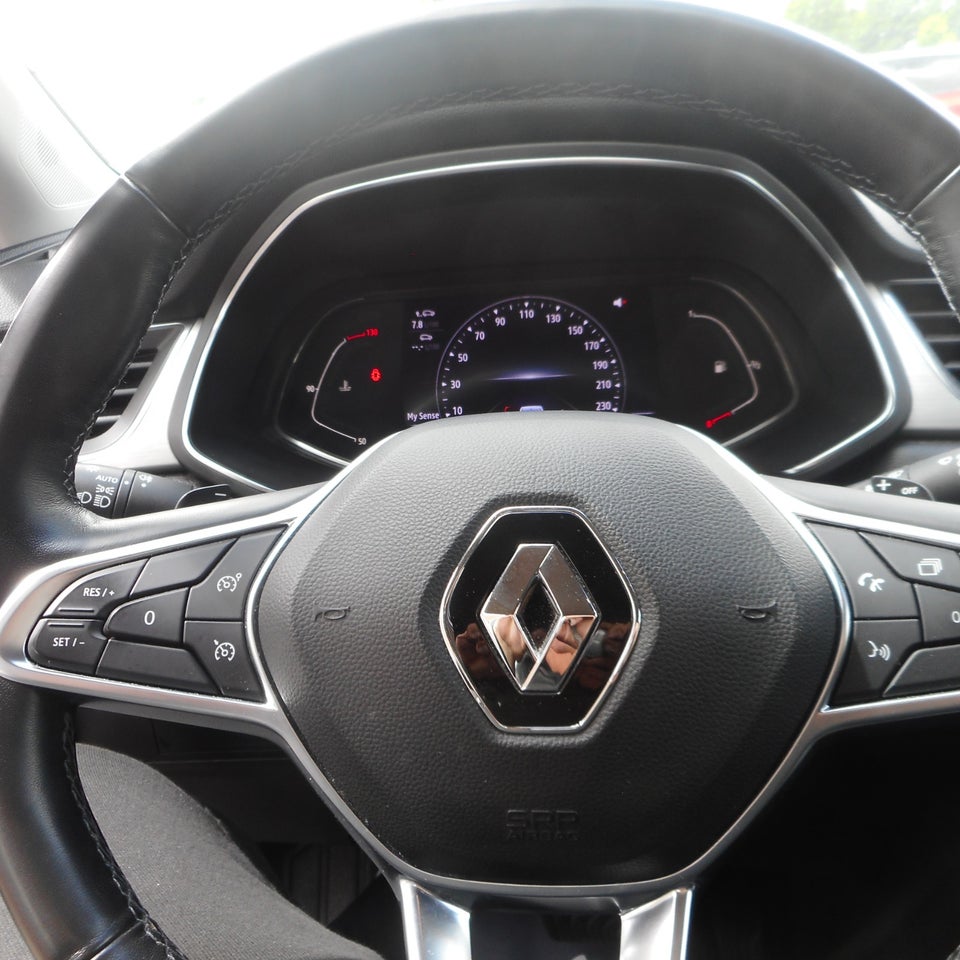 Renault Captur 1,3 TCe 130 Intens EDC 5d