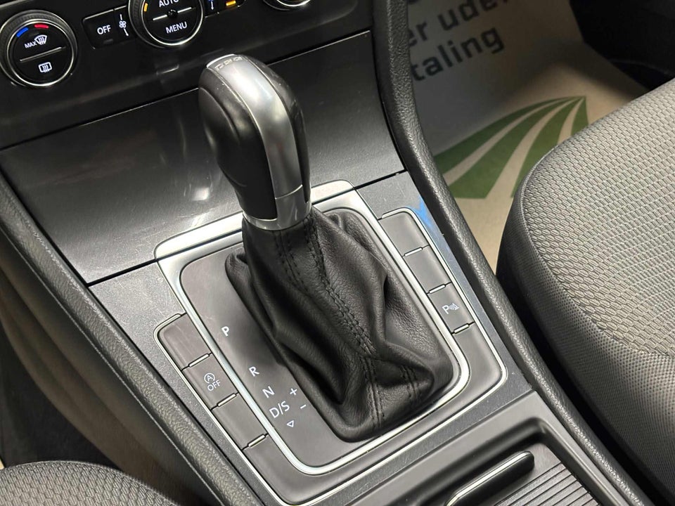 VW Golf VII 1,5 TSi 130 Comfortline DSG 5d