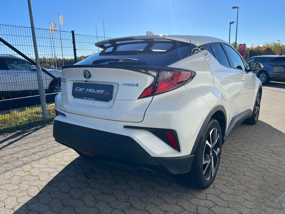 Toyota C-HR 1,8 Hybrid C-LUB Premium CVT 5d