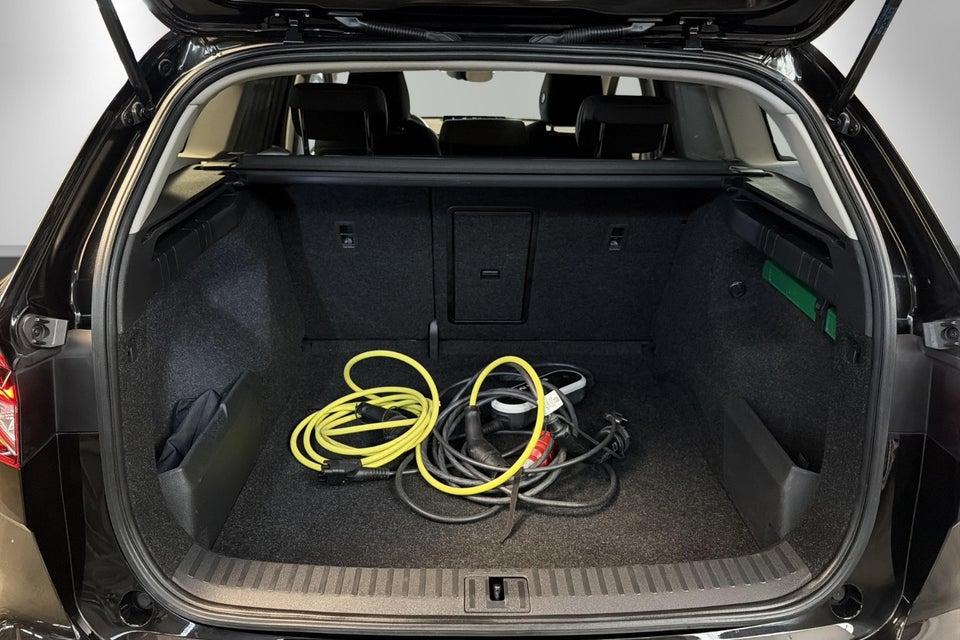 Skoda Enyaq 80 iV Lodge 5d