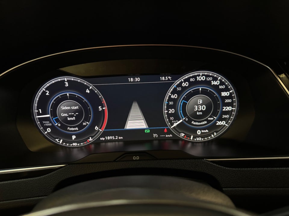 VW Passat 2,0 TDi 190 R-line Variant DSG 5d