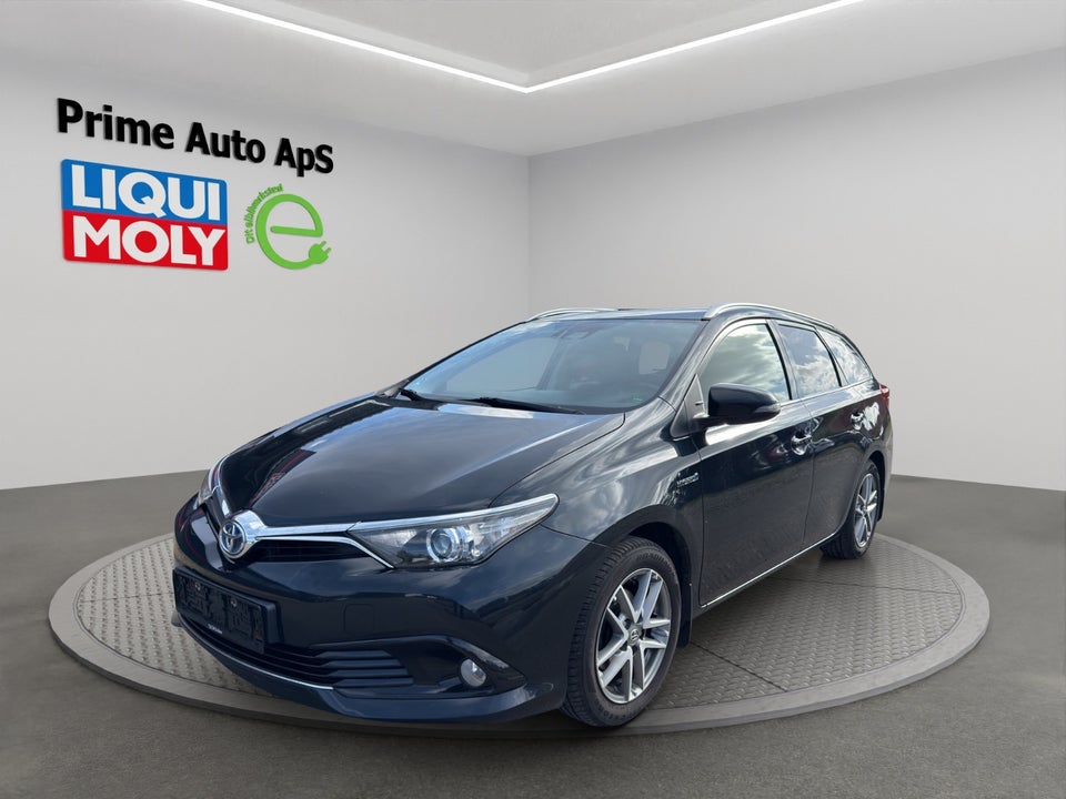 Toyota Auris 1,8 Hybrid H1 Touring Sports CVT 5d