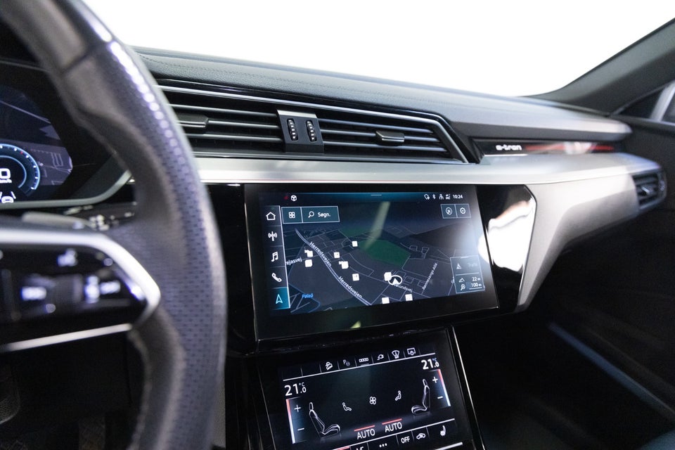 Audi e-tron 55 S-line quattro 5d