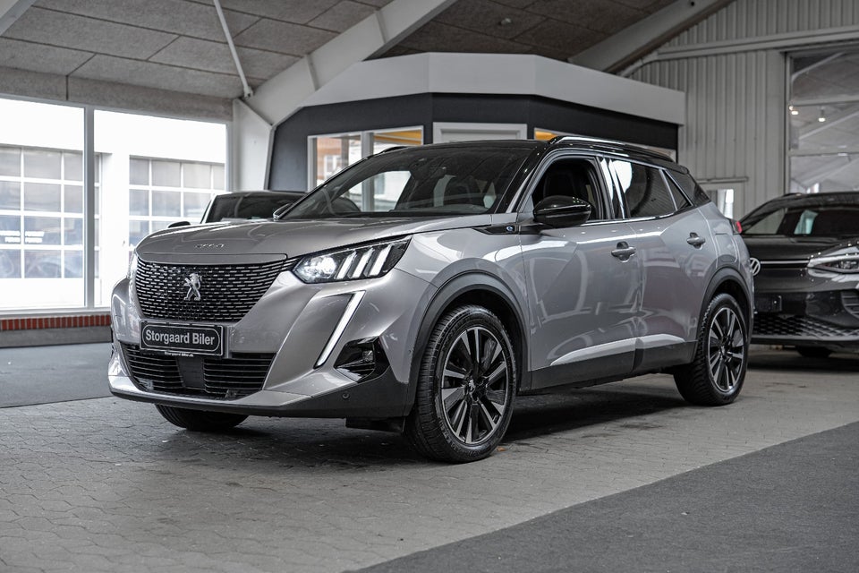 Peugeot e-2008 50 GT Sky 5d