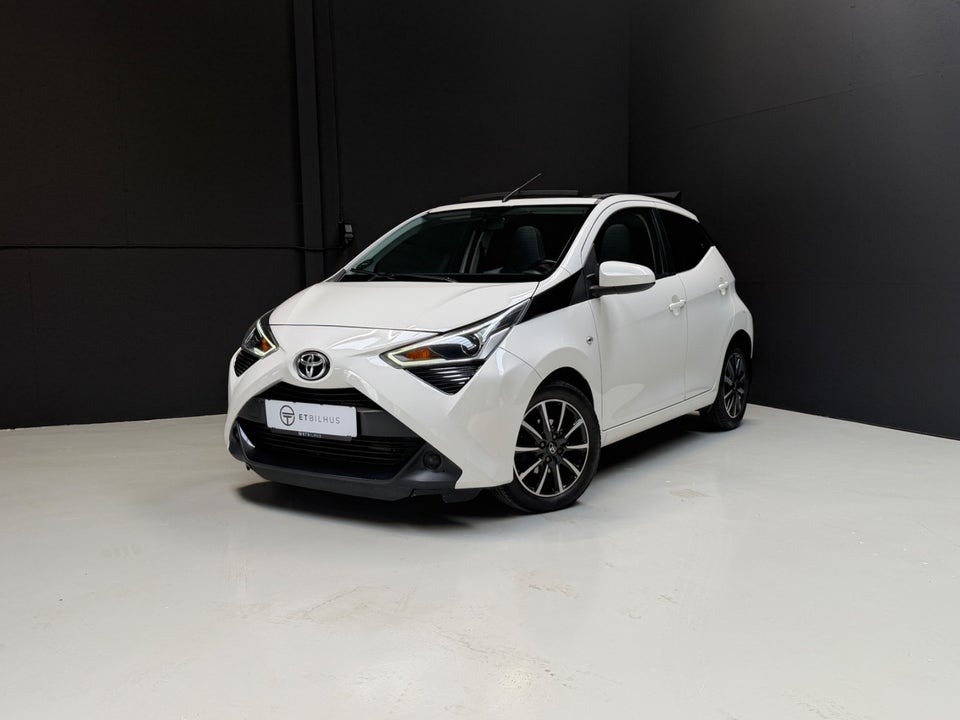 Toyota Aygo 1,0 VVT-i x-sky 5d