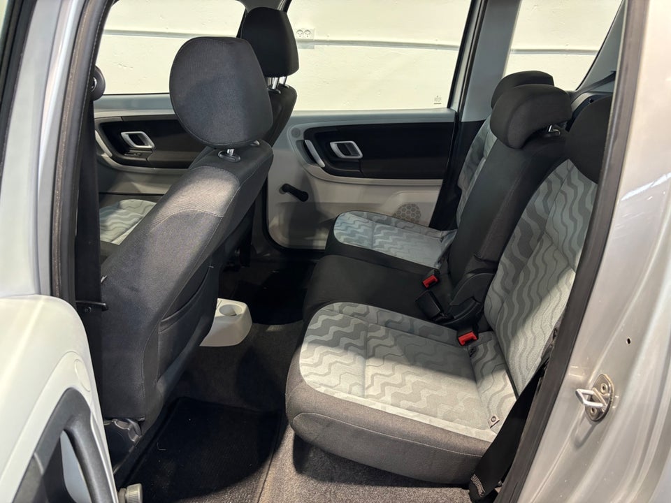 Skoda Roomster 1,4 16V Comfort 5d