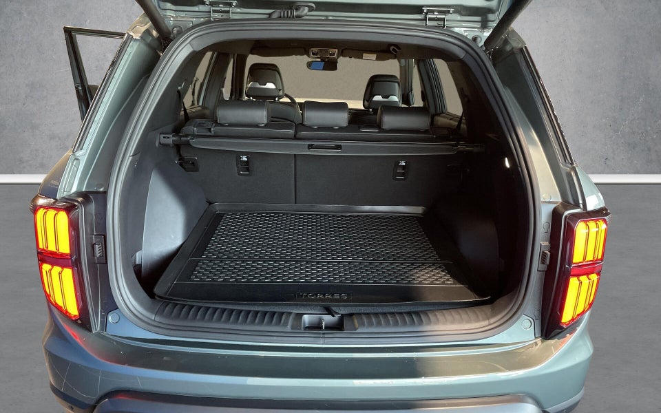 KGM Torres EVX Exclusive 5d