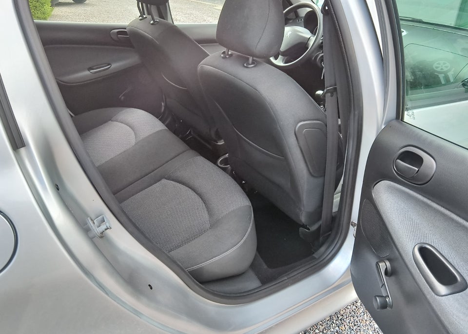 Peugeot 206+ 1,4 HDi 68 Comfort 5d