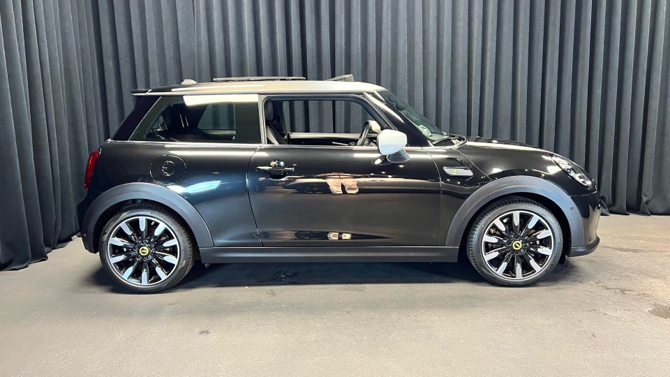 MINI Cooper SE Edition Premium Plus 3d