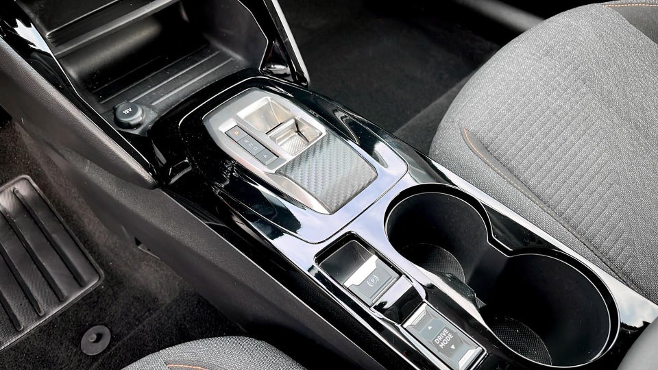Peugeot e-208 50 Style 5d