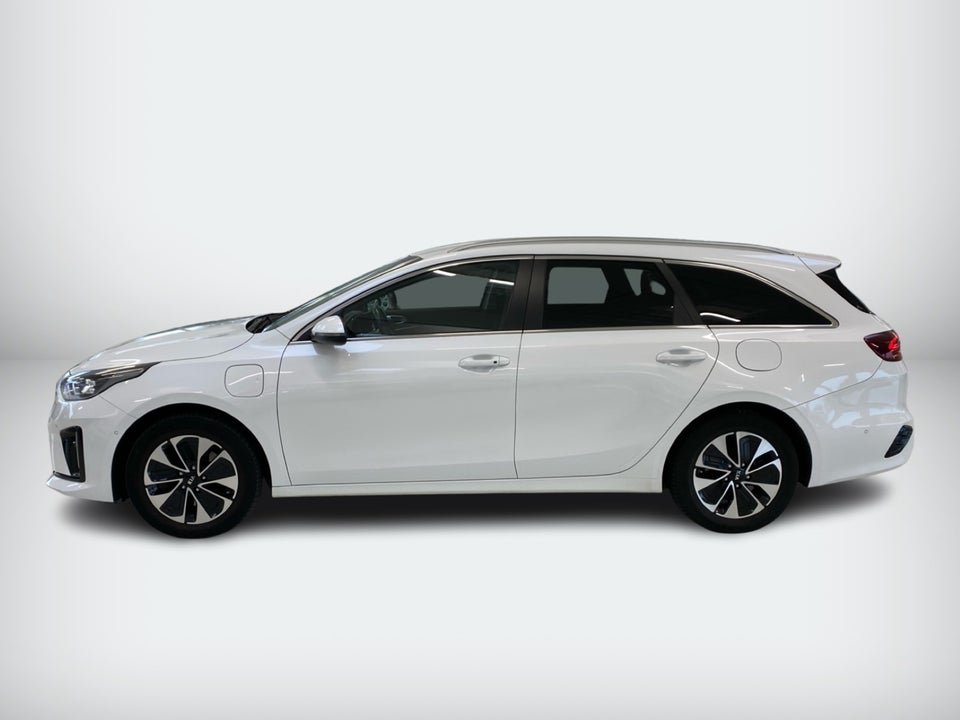 Kia Ceed 1,6 PHEV Upgrade Intro SW DCT 5d