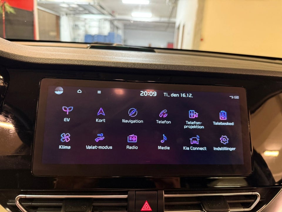 Kia e-Niro 64 Premium 5d