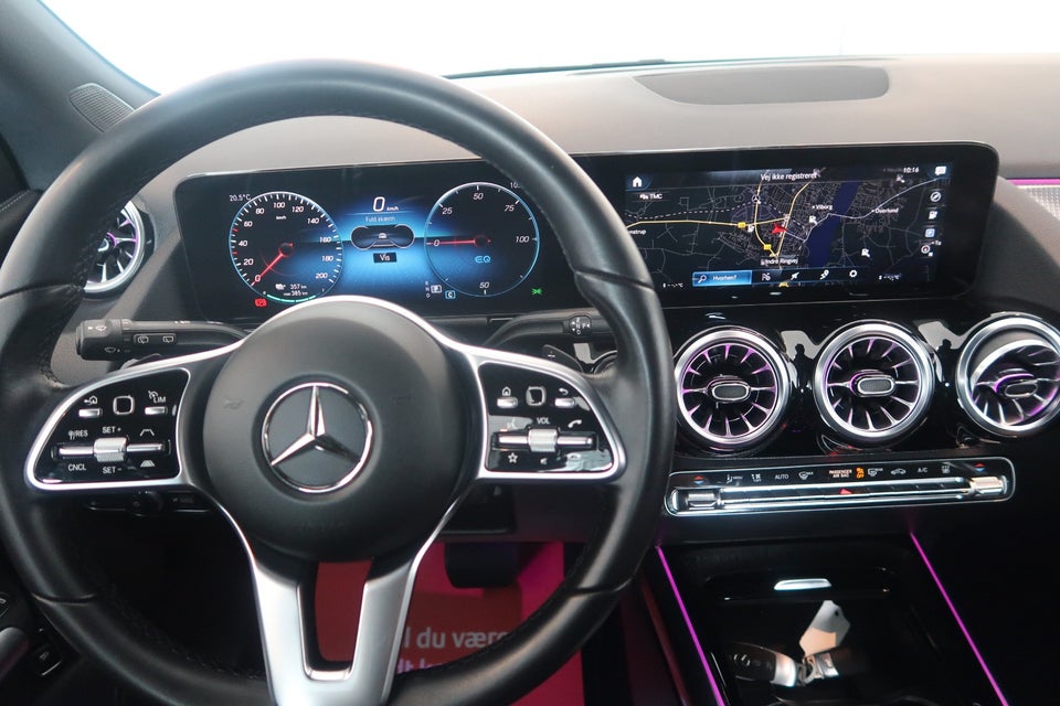 Mercedes EQA300 Progressive 4Matic 5d