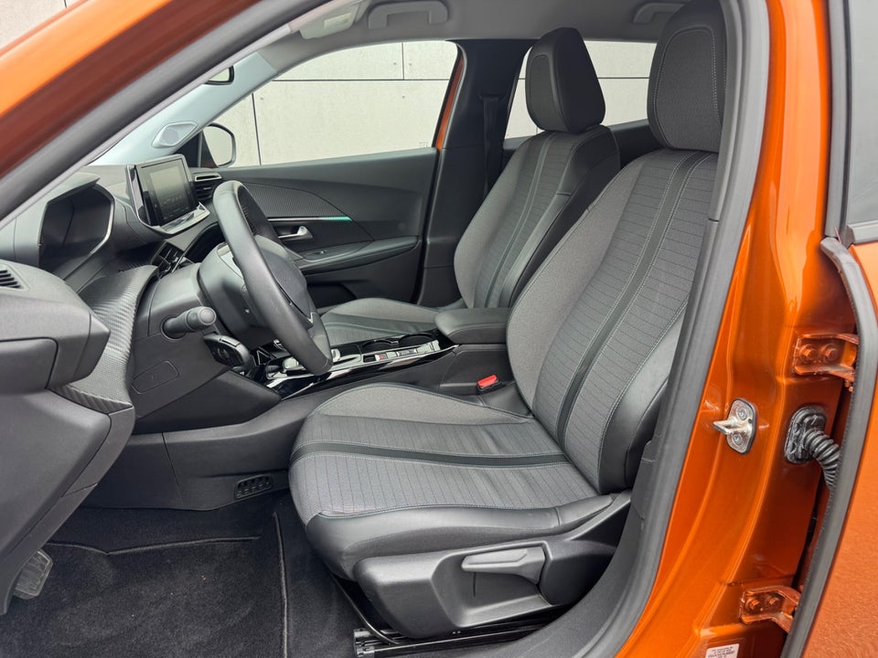 Peugeot e-2008 50 Allure 5d